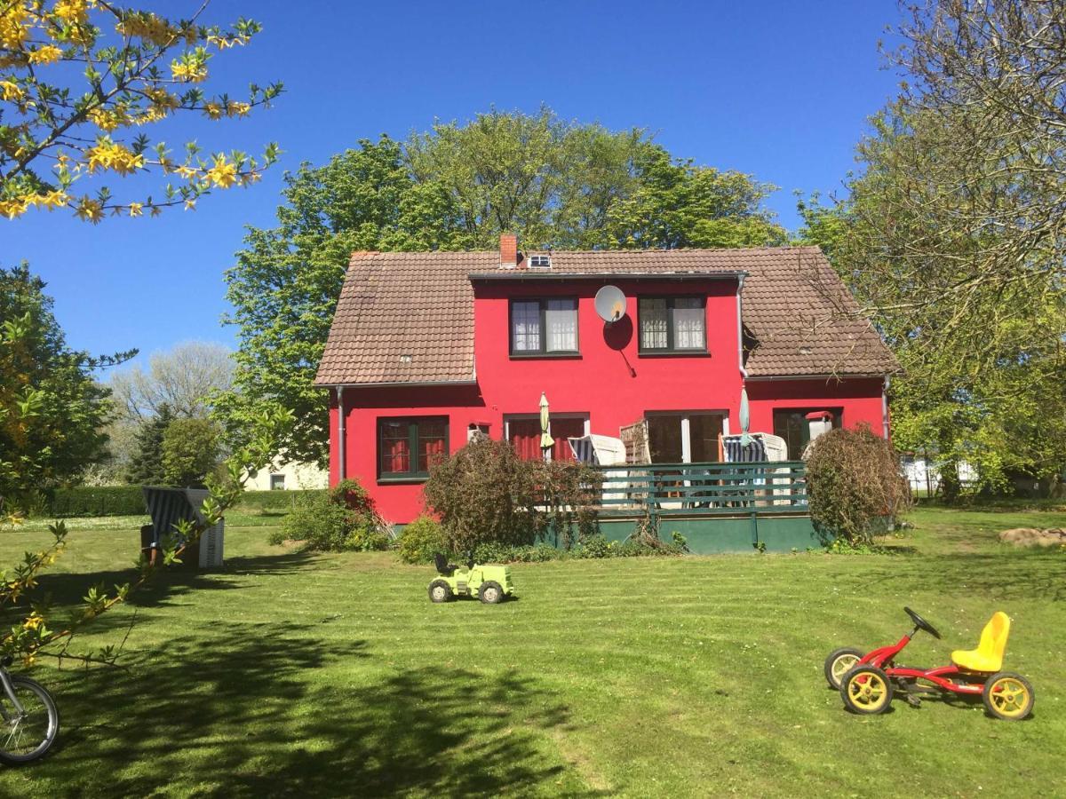 Ferienhaus 1 _ Ferien Im Gutspark Mattchow エクステリア 写真
